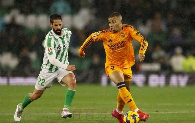 西甲-皇马1-2遭贝蒂斯逆转5轮仅1胜 伊斯科传射 西甲-皇马1-2遭贝蒂斯逆转5轮仅1胜 伊斯科传射